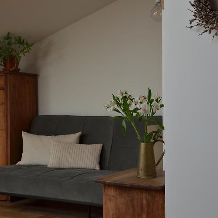 Poddasze na Starym Podgórzu Apartamento Cracóvia Exterior foto