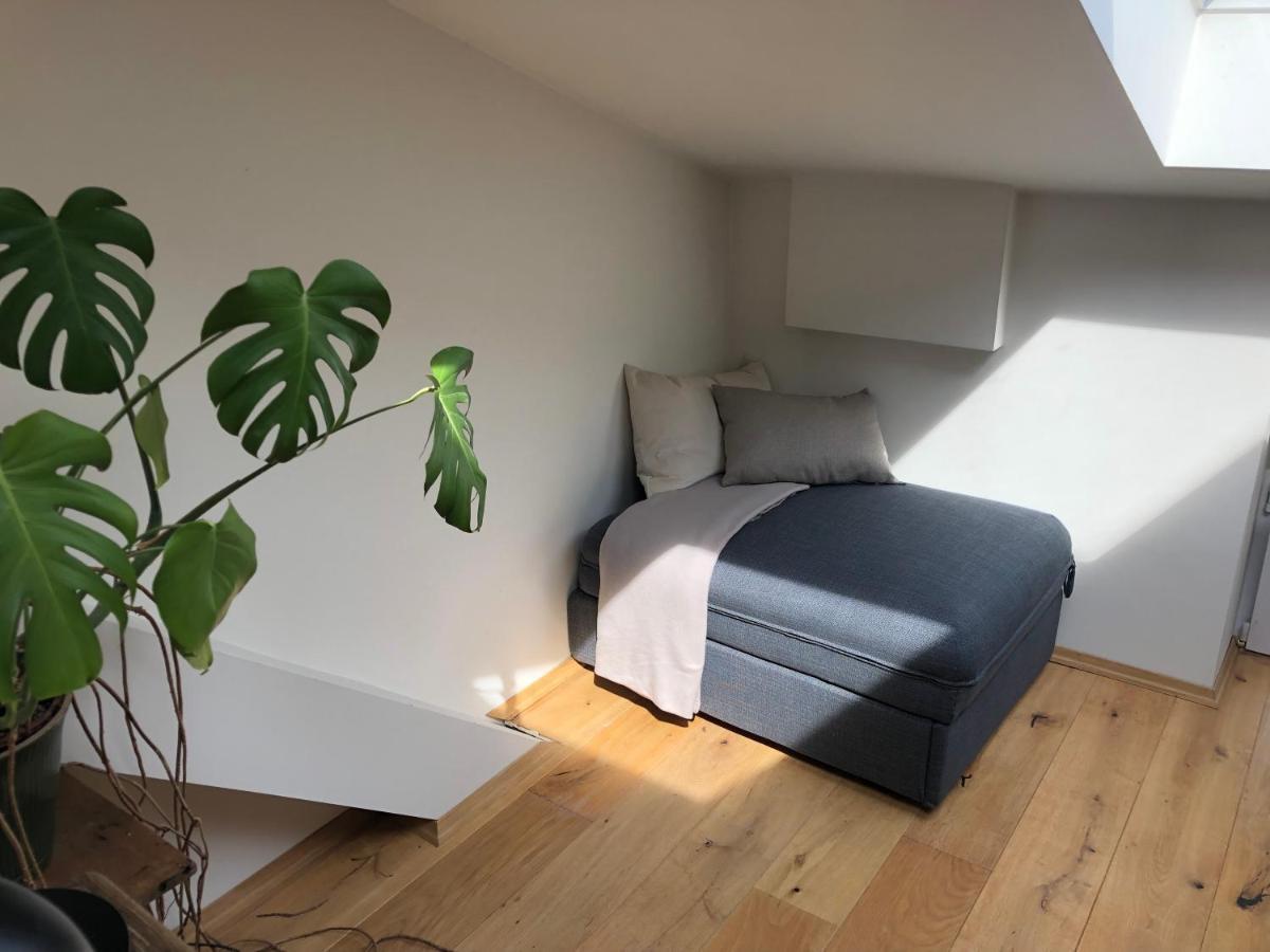 Poddasze na Starym Podgórzu Apartamento Cracóvia Exterior foto